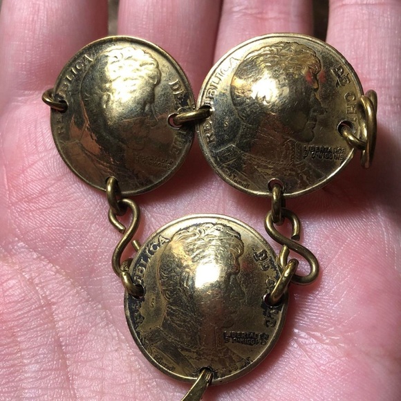 Vintage 1978 Chilean coin brooch - Picture 3 of 4